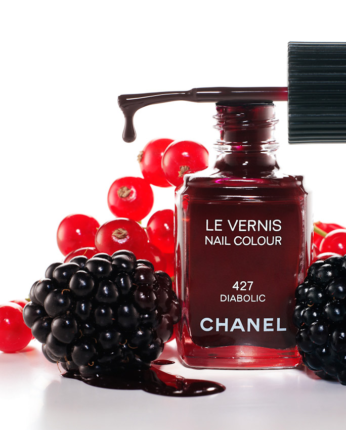 beauty, nail varnish, nail colour, Chanel, berry's, beauty product photographer, still-life photography, David Parfitt, still-life, nail polish photography, beauty product still life, still-life photographer, still-life photographer London, David Parfitt, advertising photographer