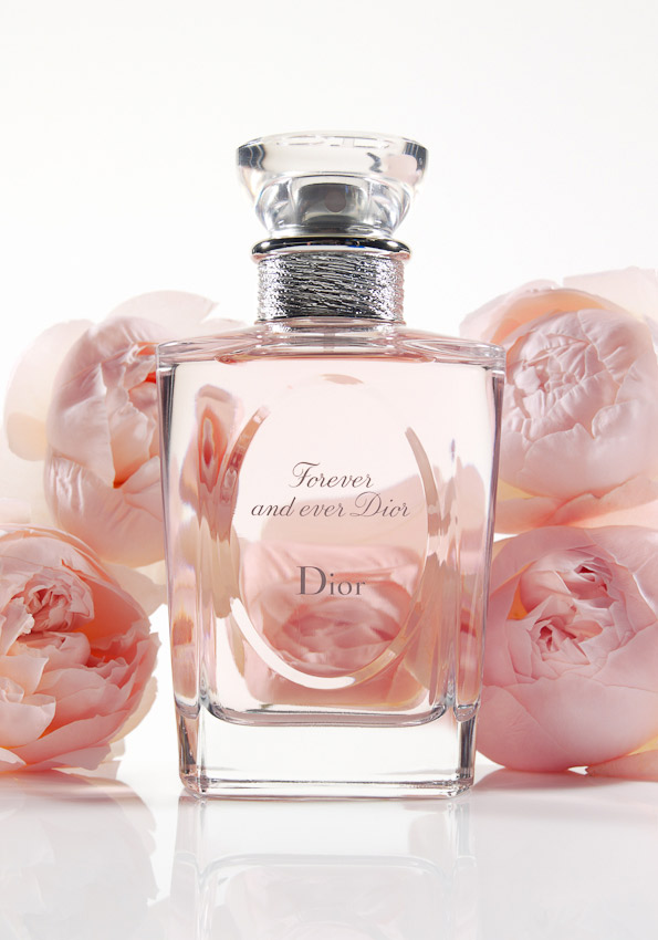 Fragrance, perfume, Dior, Forever and Ever Dior, Roses, still life photography, fragrance photographer, still-life photography, David Parfitt, still-life, perfume photography, fragrance still life, still-life photographer, still-life photographer London, David Parfitt, advertising photographer